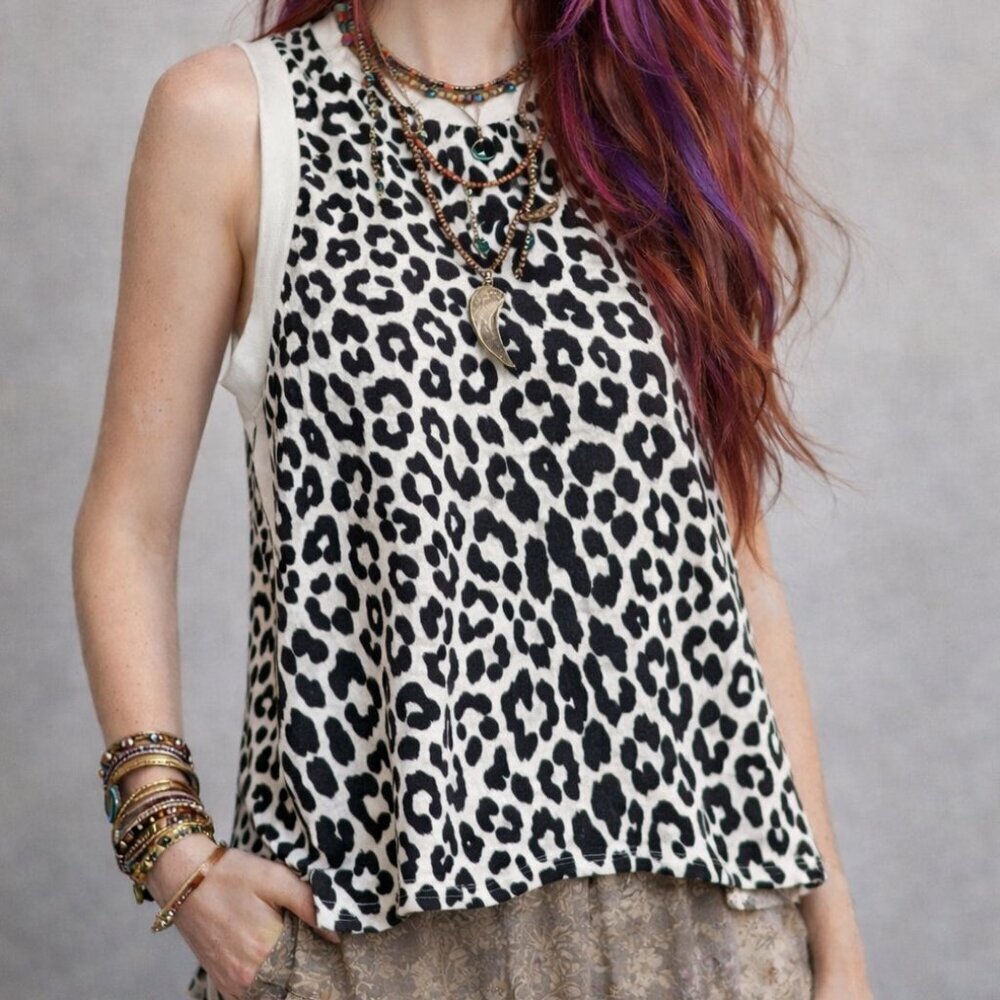 Elizabeth and James Cream Black Leopard Print Asymmetrical Top, Size XS